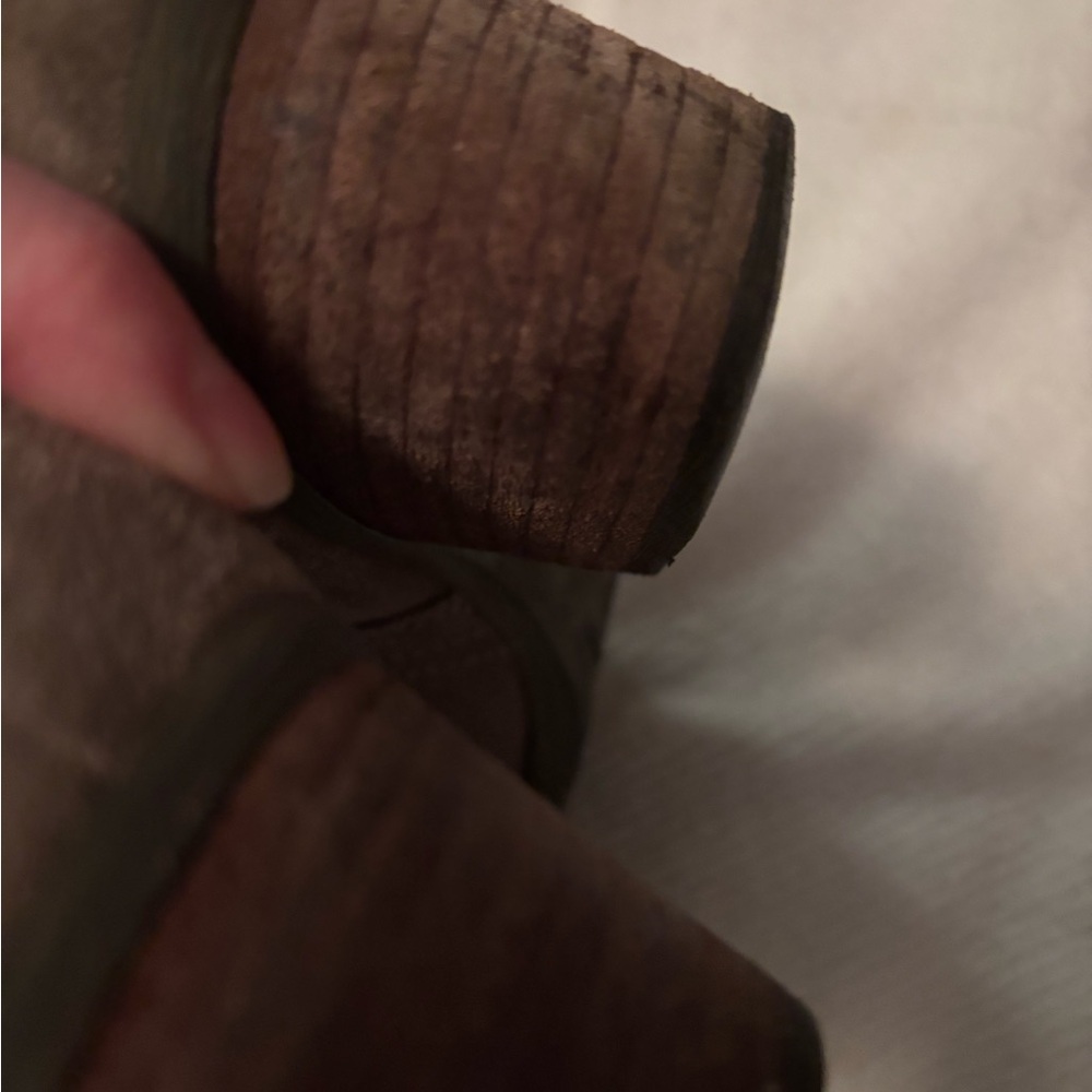 Blondo Taupe Suede Ankle Boots (8) - Picture 16 of 17